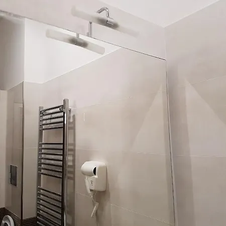 فندق مبيت وإفطار Corallo ساليرنو