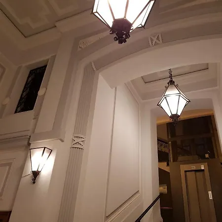 Corallo Nocleg ze śniadaniem 3*